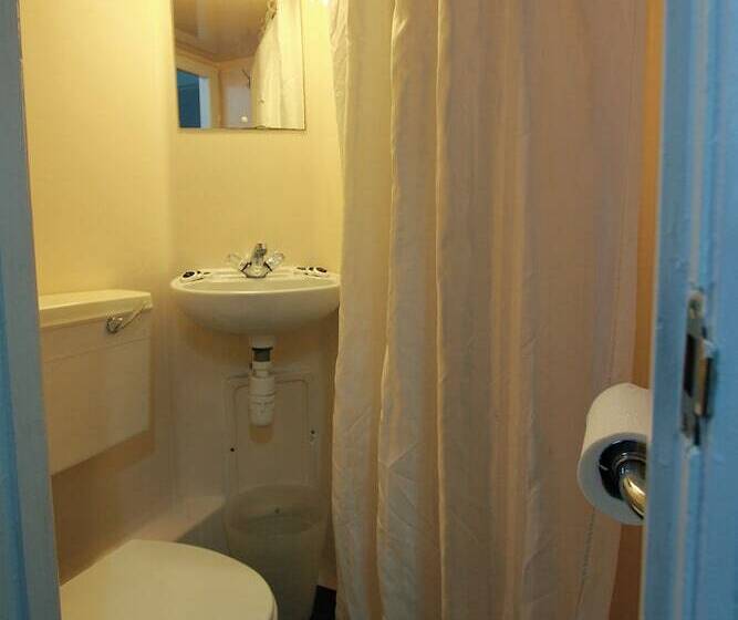 ファミリールーム, Lords