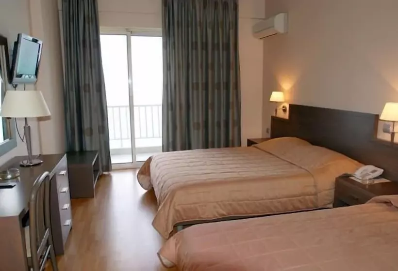 Chambre Standard Vue Mer, Messinian Bay