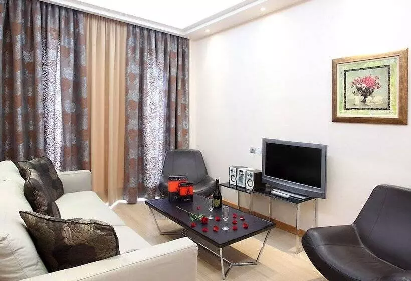 Suite Vue Mer, Messinian Bay