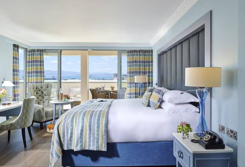 اتاق اجرایی, The Eliott