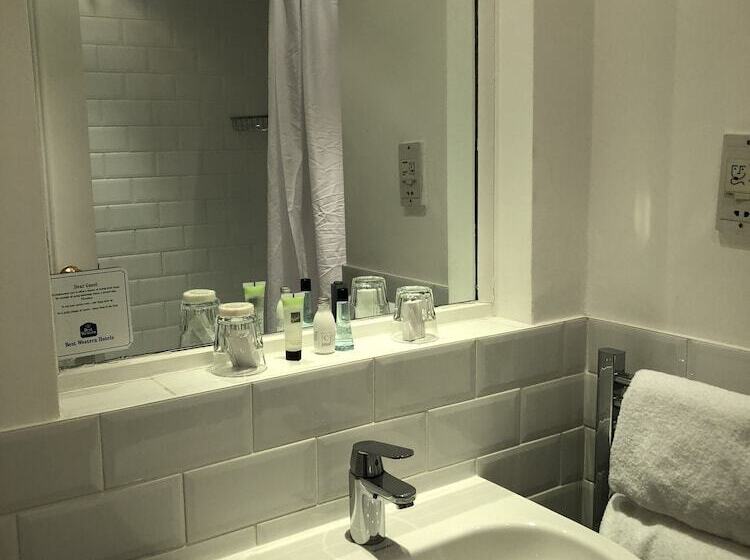 חדר סטנדרט, Best Western Red Lion