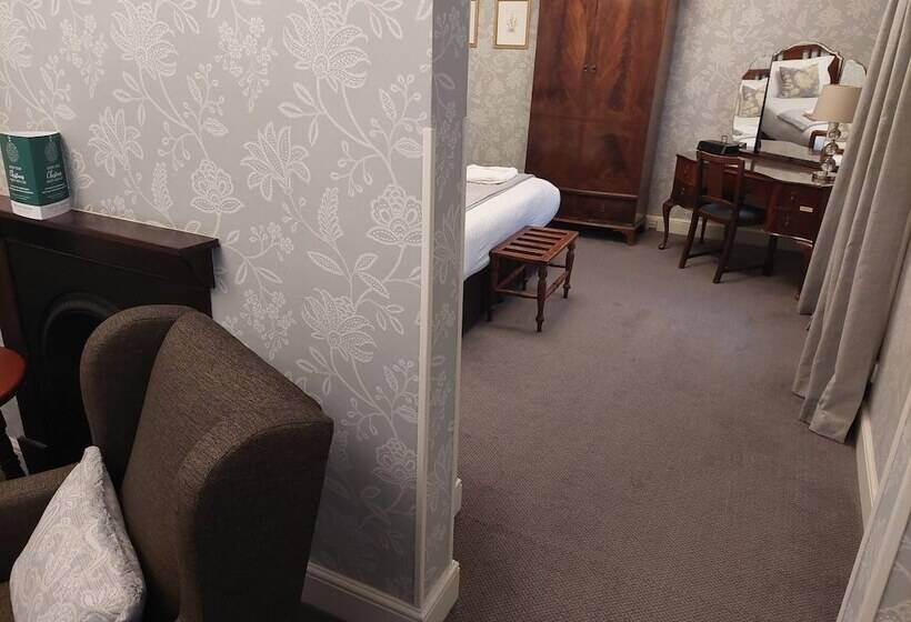 סוויטת ג'וניור, Best Western Red Lion