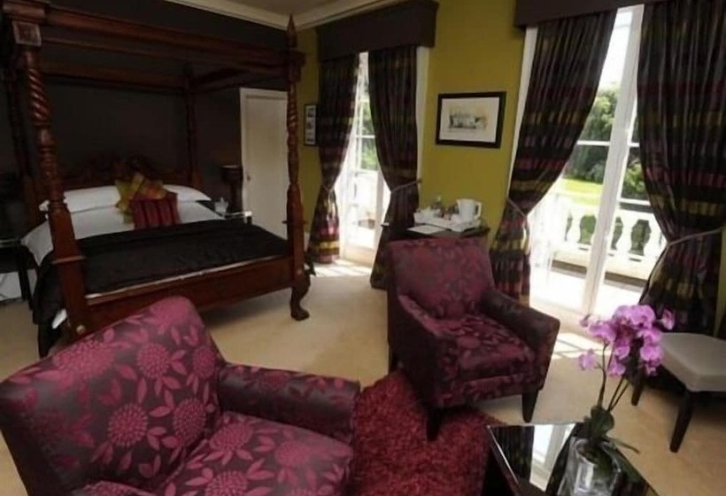 デラックスルーム, Satis House