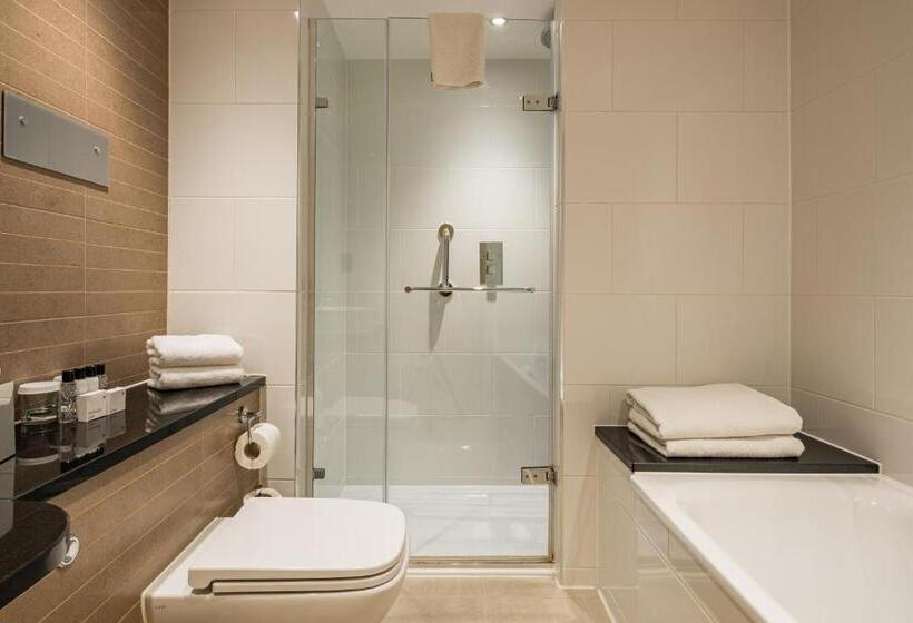 Студия Стандарт, The Clermont London, Charing Cross
