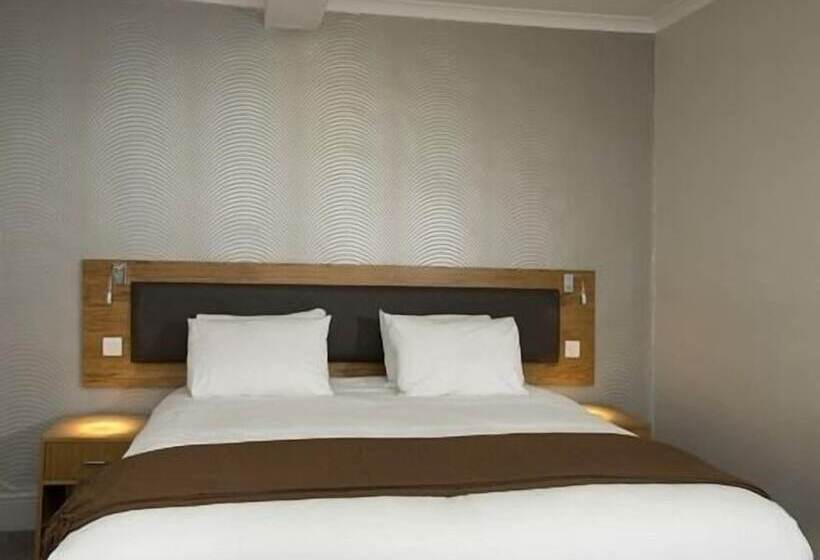 수피리어 룸, The Goddard Arms