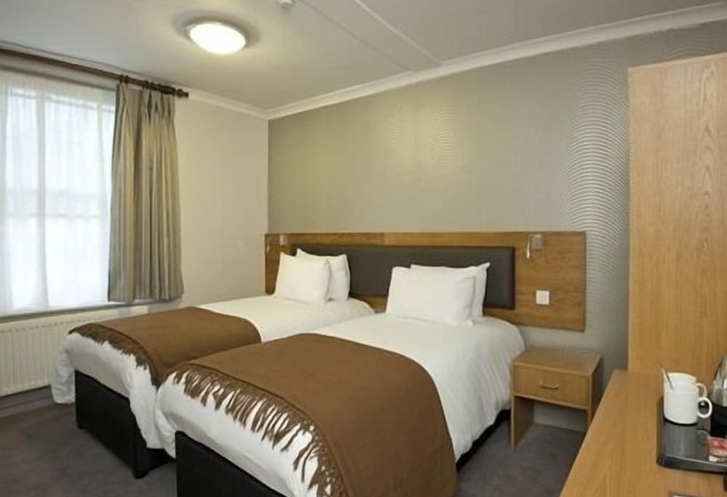 스탠다드 룸, The Goddard Arms