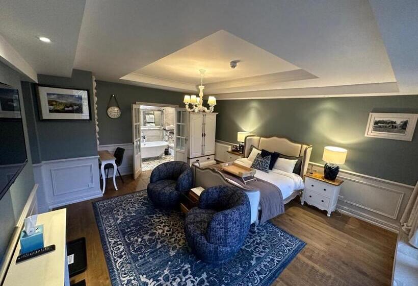 스위트 킹사이즈 침대, The Inn At Grasmere