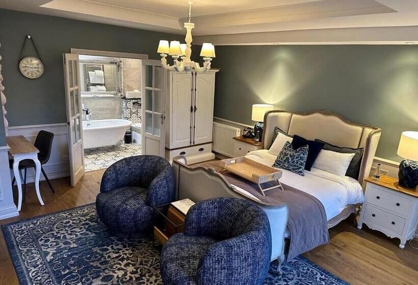 스위트 킹사이즈 침대, The Inn At Grasmere