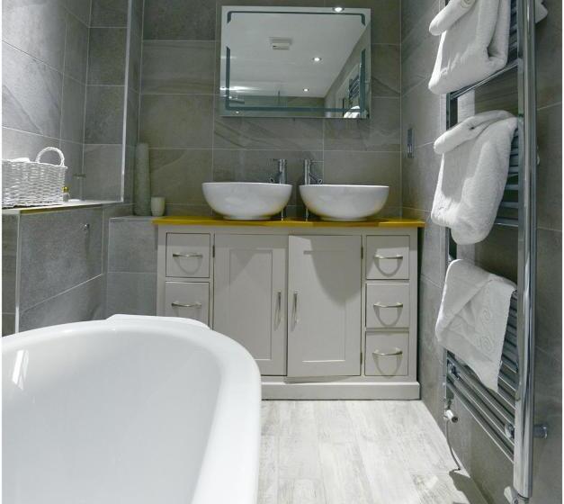 스위트 킹사이즈 침대, The Inn At Grasmere