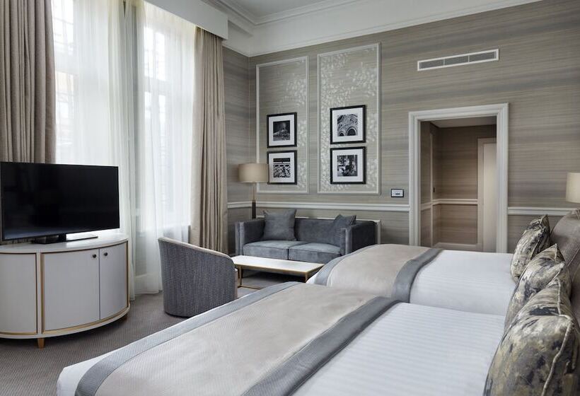 جناح جونيور, The Midland