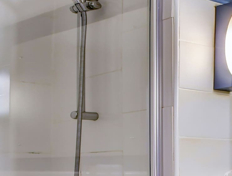 스탠다드 룸, The Hotel Rafiya, Redditch