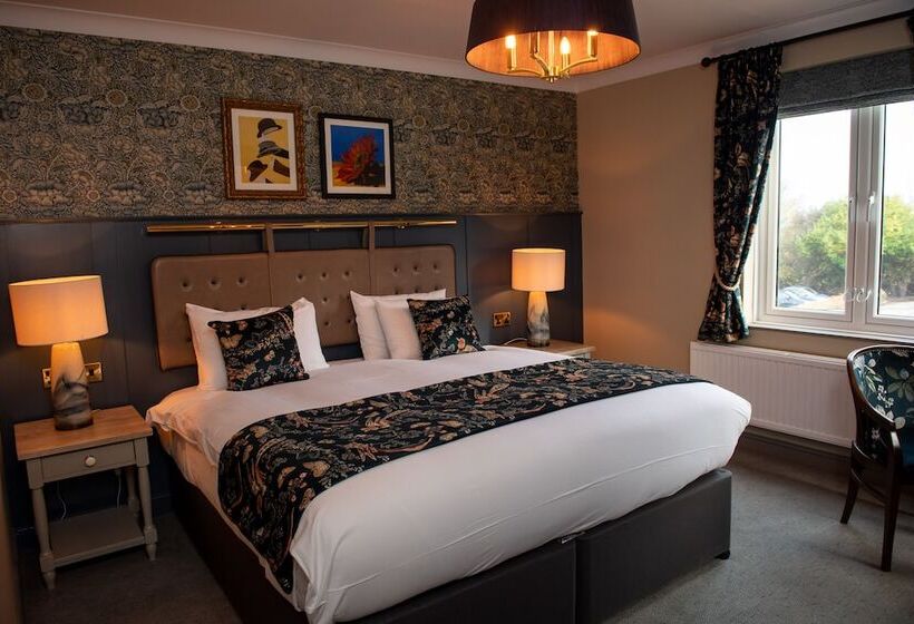 غرفة سوبيريور, The Red Lion Inn By Chef & Brewer Collection