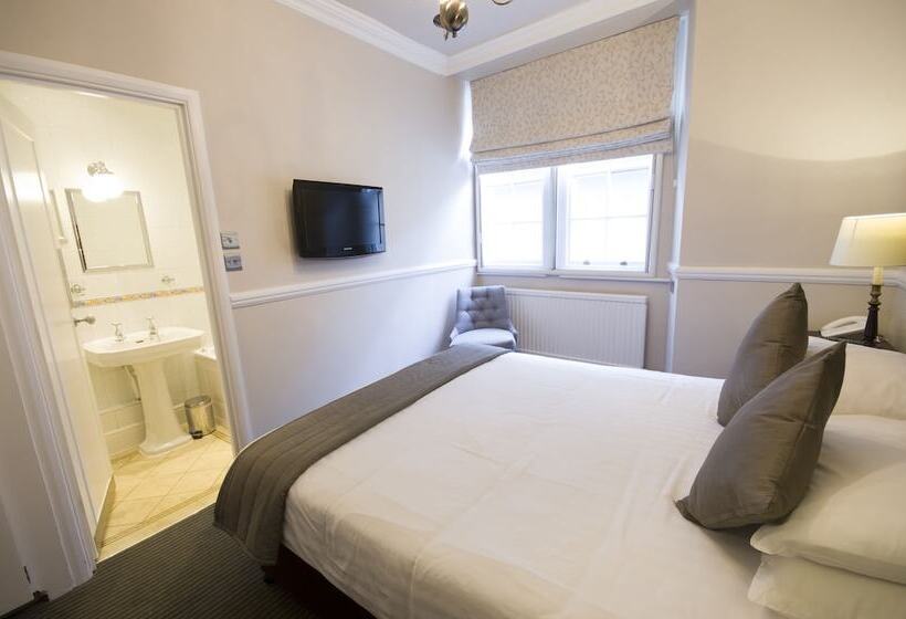 חדר קלאסי, The Snooty Fox