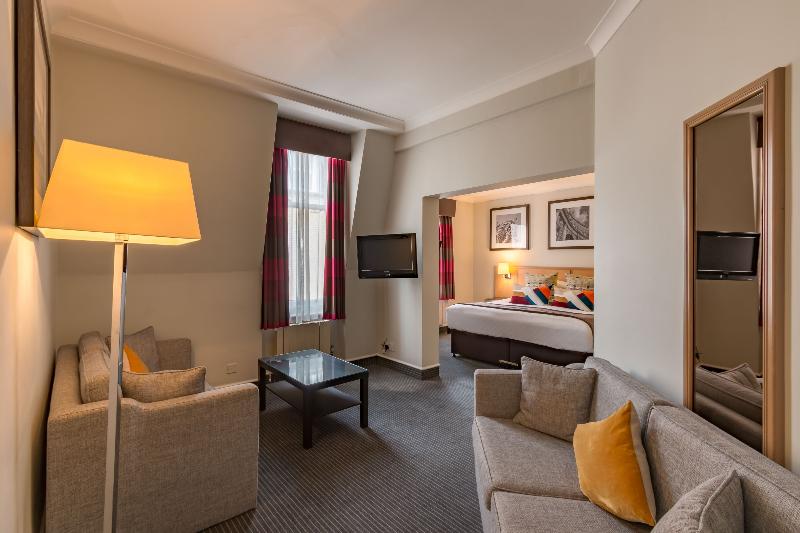 Полулюкс, Thistle London Bloomsbury Park