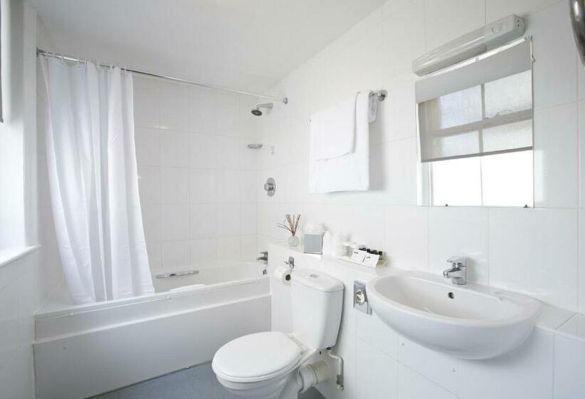 Стандартный Номер Кровать Кинг, Thistle London Bloomsbury Park