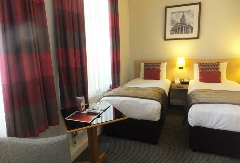 Номер Стандарт, Thistle London Bloomsbury Park