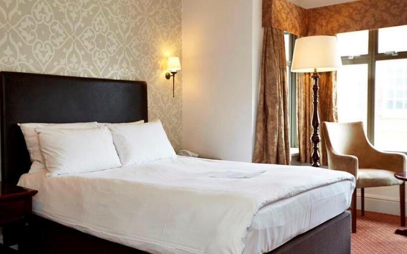 スタンダードルーム, Ye Olde Talbot Hotel By Greene King Inns