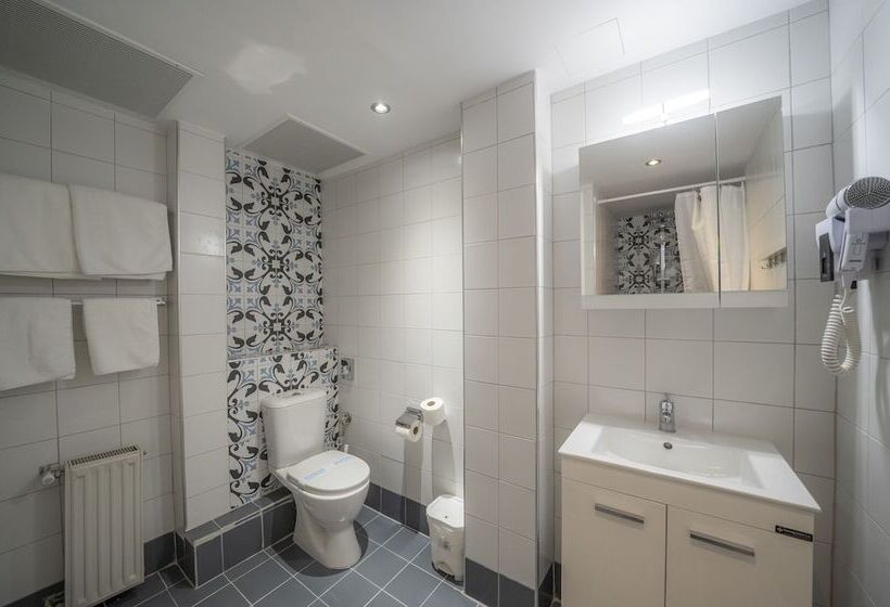 غرفة قياسية ثلاثية, Abc