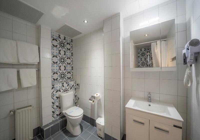 غرفة قياسية رباعية, Abc