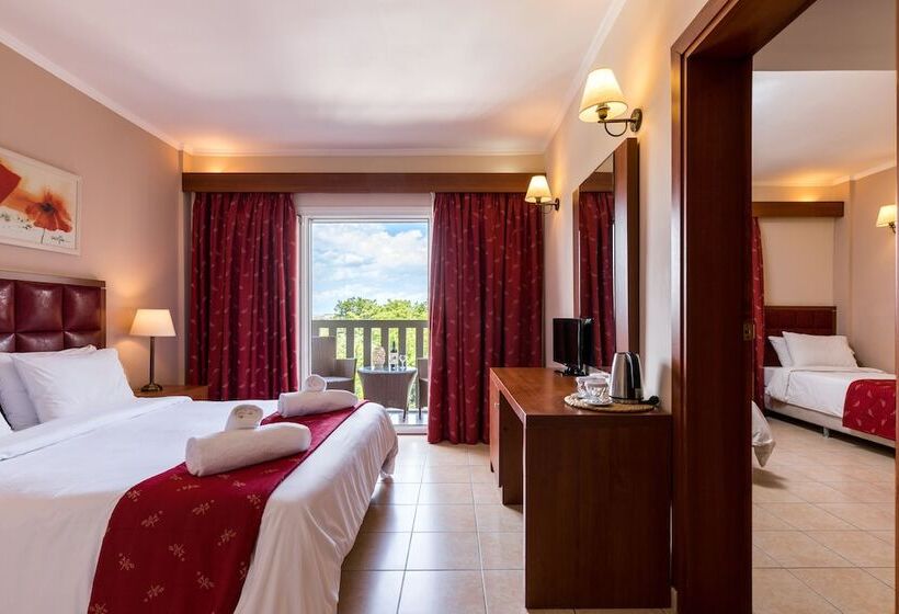 家庭间, Ariti Grand