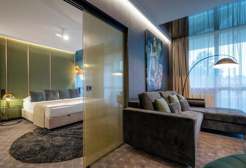 Люкс, Bodrog Wellness & Elix Spa
