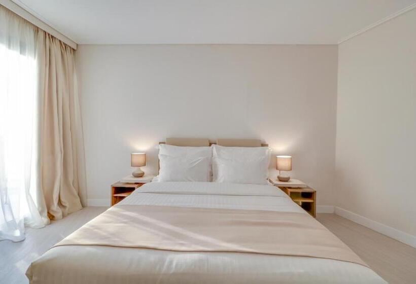 غرفة سوبيريور ذات إطلالة جانبية على البحر, Palace Hotel Glyfada