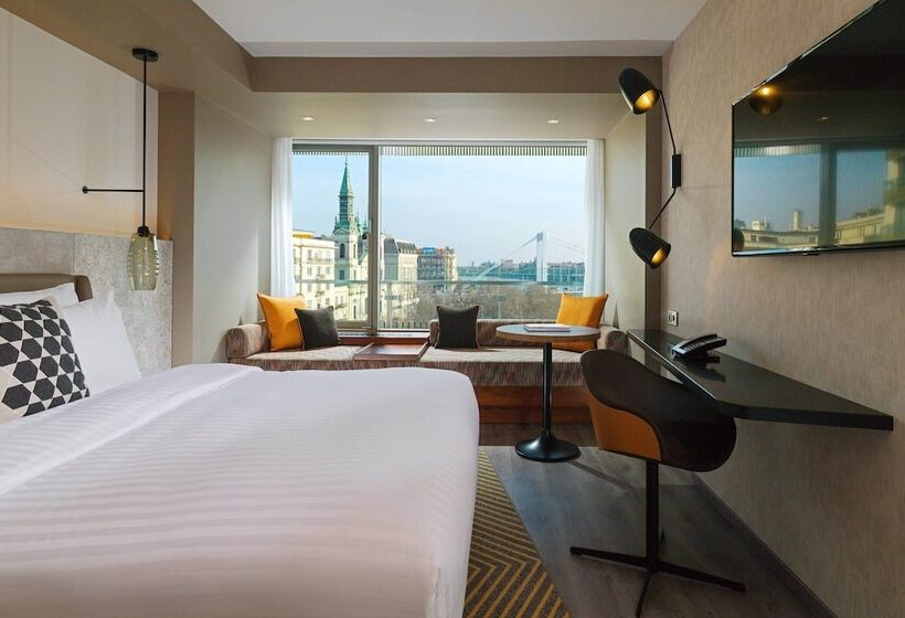 行政房间, Budapest Marriott