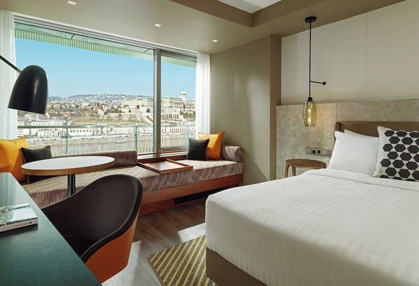 行政房间, Budapest Marriott