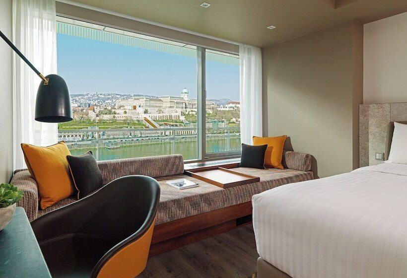Номер Deluxe с Видом, Budapest Marriott