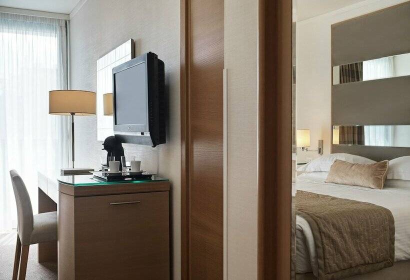 Family Connecting Room, Galaxy Iraklio