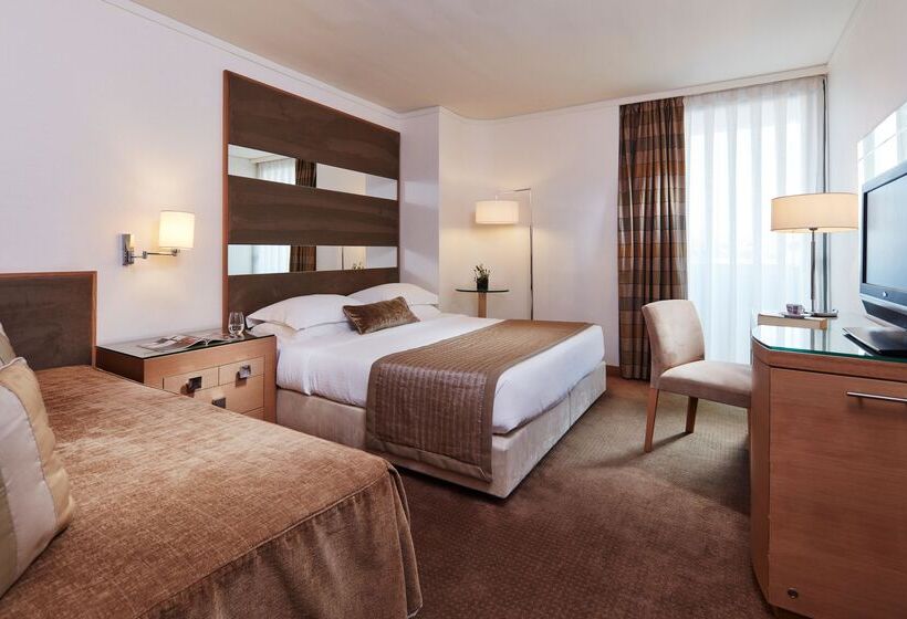 Трехместный Номер Superior, Galaxy Iraklio