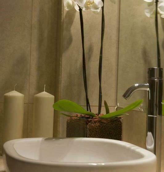 스탠다드 룸, Golden Sun