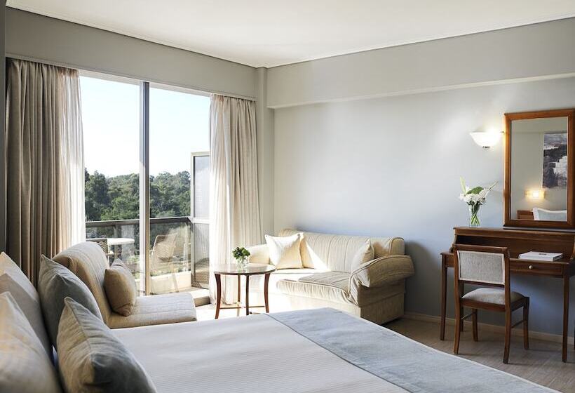 주니어 스위트, Golden Sun