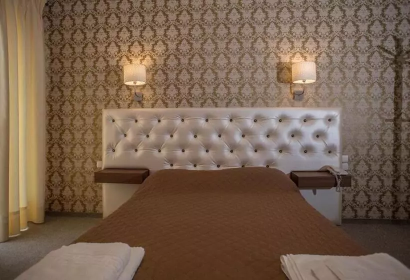 Suite Familiale, Liberty