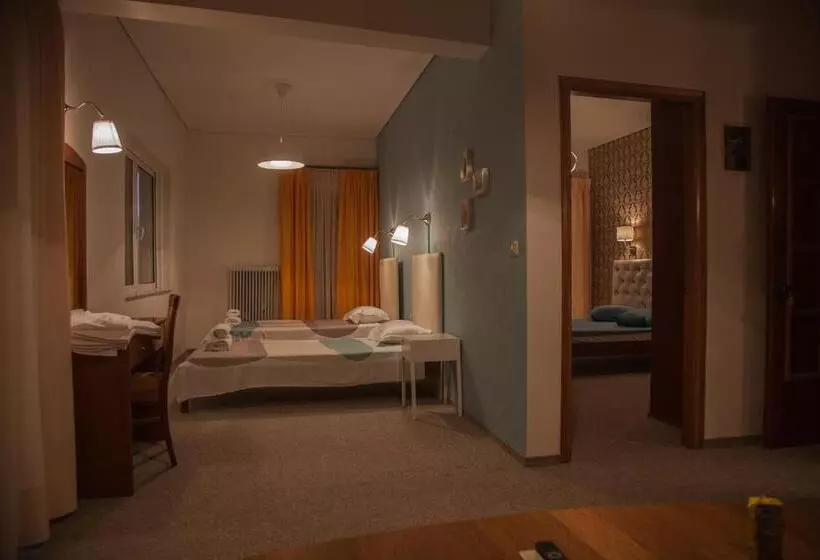 Suite Familiale, Liberty