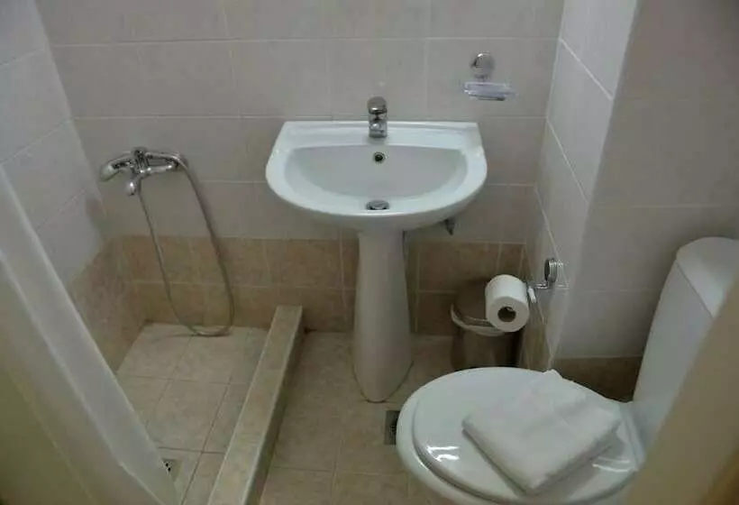 Chambre Standard, Mediterranee
