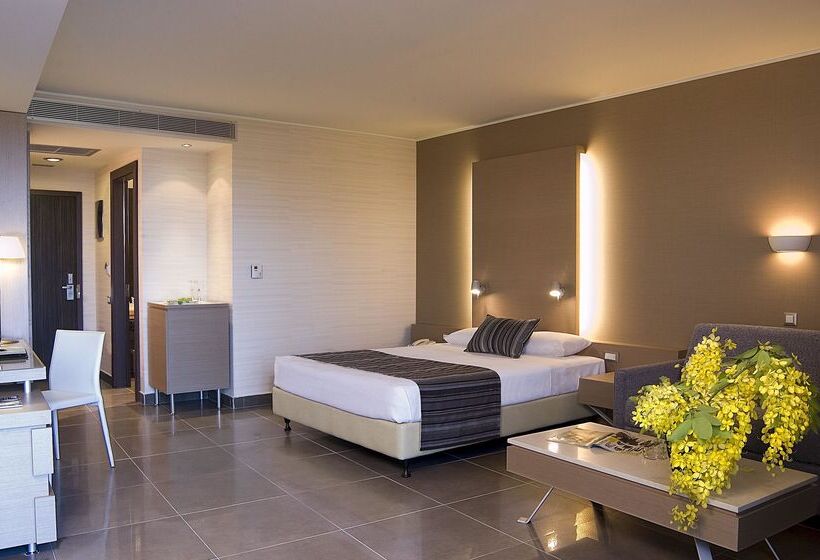 オーシャンビュースタンダードルーム, Olympic Palace