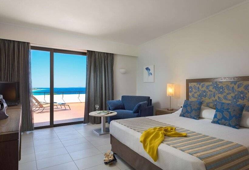 オーシャンビュースタンダードルーム, Olympic Palace