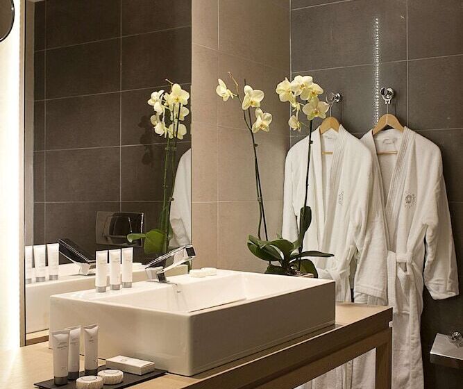 オーシャンビュースイート, Olympic Palace