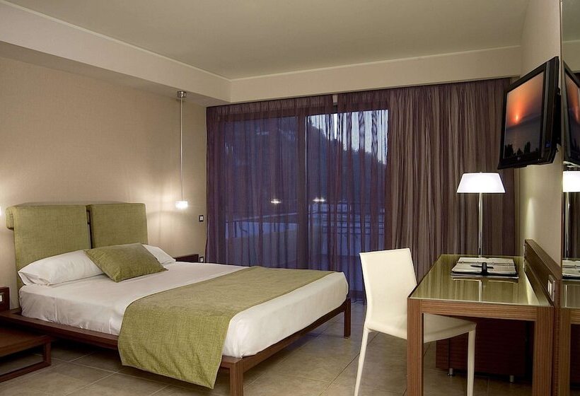 オーシャンビュースイート, Olympic Palace