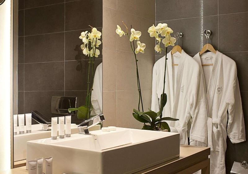 オーシャンビュージュニアスイート, Olympic Palace