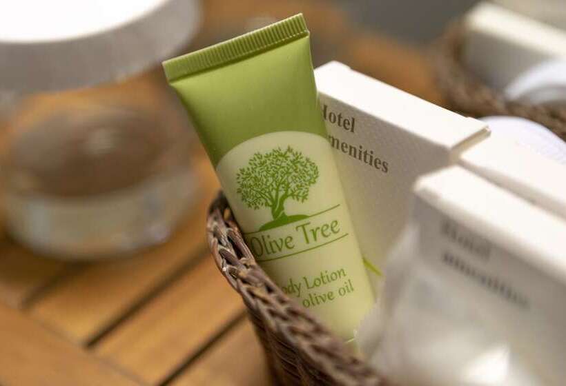 غرفة قياسية, Pan