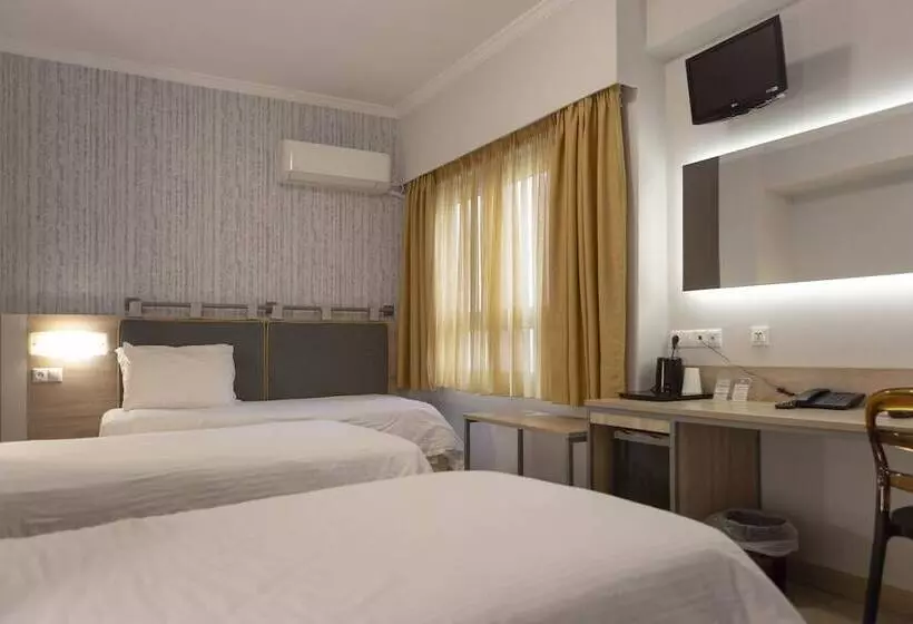 Habitació Estàndard, Pan