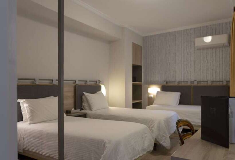 غرفة قياسية, Pan