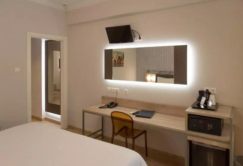 Habitació Quàdruple Estàndard, Pan