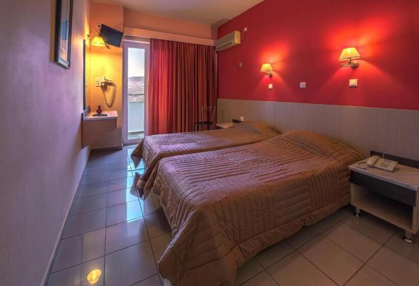 バルコニー付きスタンダードルーム, Paritsa