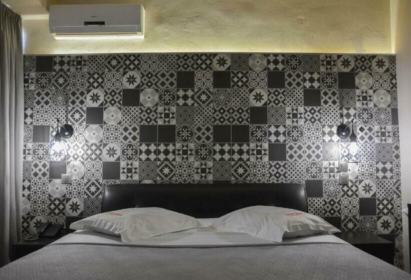 חדר אקונומי, Scorpios Sea Side