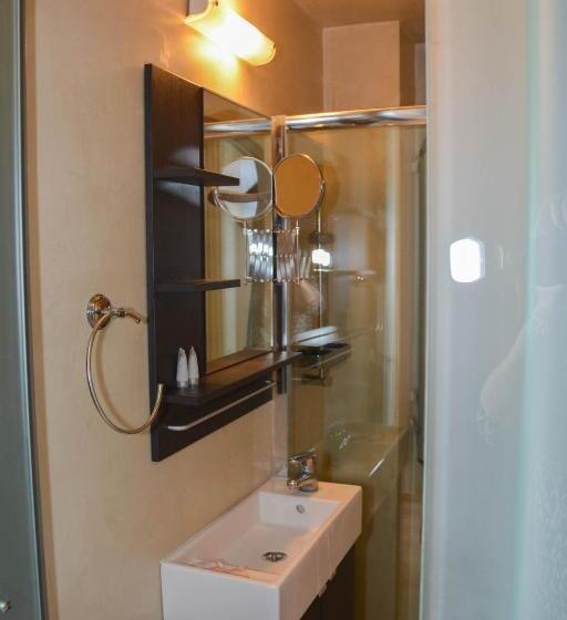 סוויטת ג'וניור דלוקס נוף לים, Scorpios Sea Side