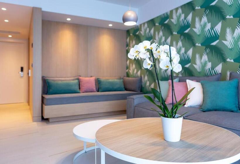 パノラミックビュースイート, Skiathos Palace