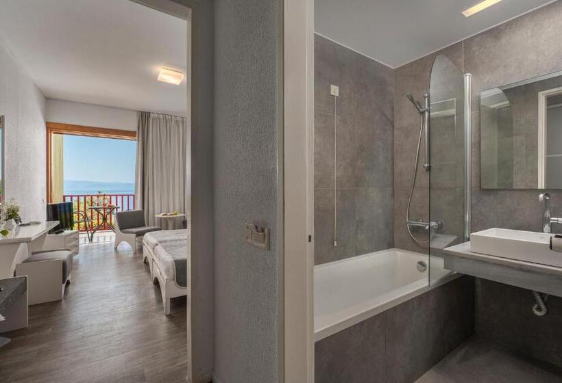 オーシャンビュースタンダードルーム, Skiathos Palace